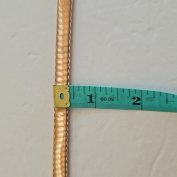 Womens Vintage Gold Metal Stretch Belt Sz.Medium